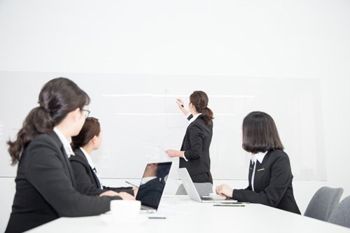 私人代理記賬會(huì)計(jì)和代理記賬公司有什么區(qū)別？